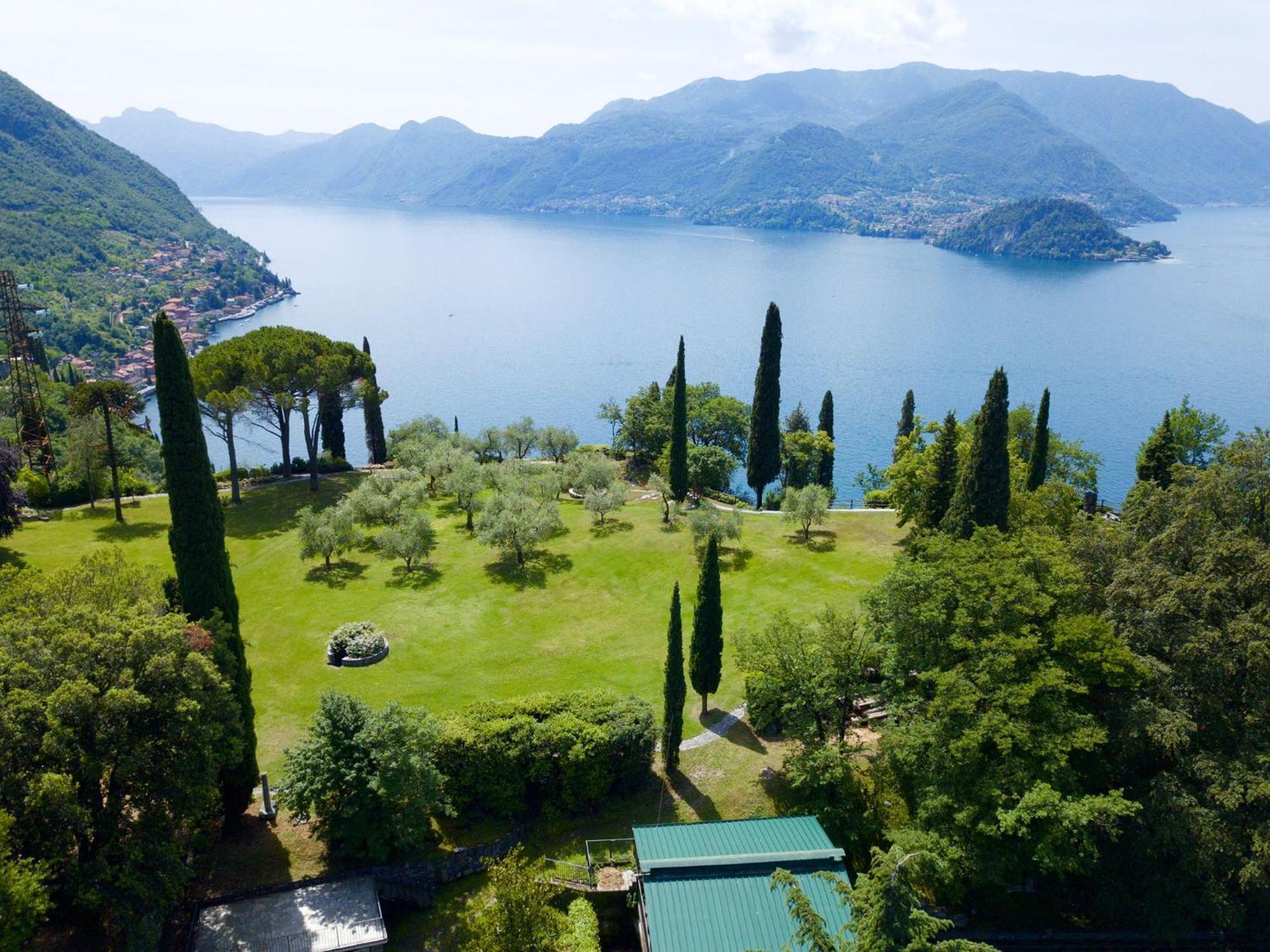 Castello Di Vezio In The Village Varenna Exterior photo